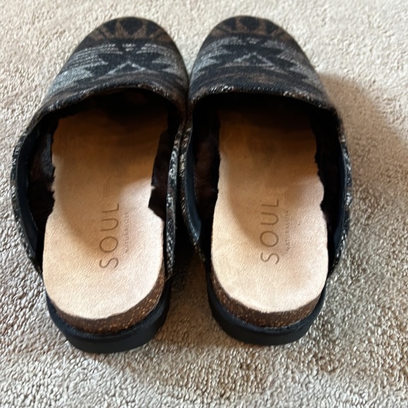 Soul Naturalizer Warm Clogs. NWOT Size 41 - Picture 5 of 6